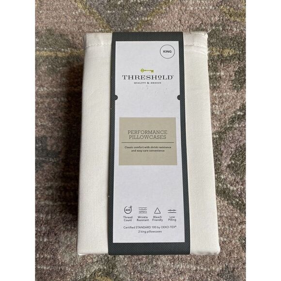 Threshold Performance Bed Pillow Case Set - Picture 1 of 3